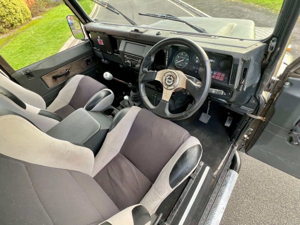 USED 1989 F LAND ROVER DEFENDER 90 300tdi // 2.5 // Pick up // Galvanised Chassis // px swap 