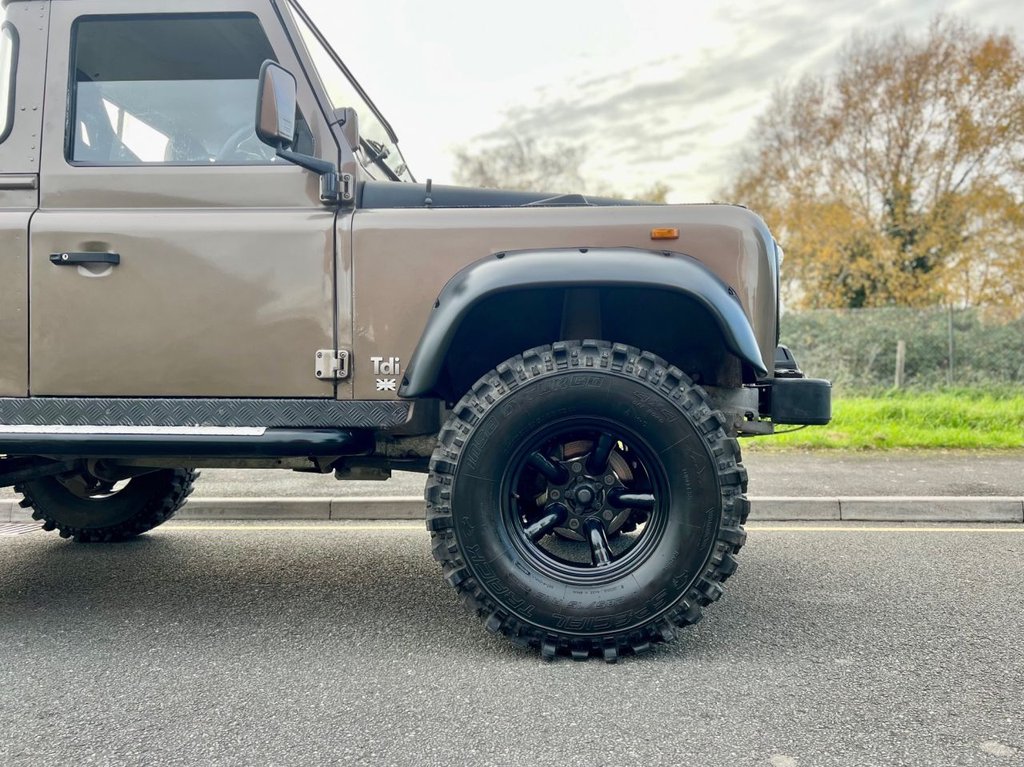 USED 1989 F LAND ROVER DEFENDER 90 300tdi // 2.5 // Pick up // Galvanised Chassis // px swap 