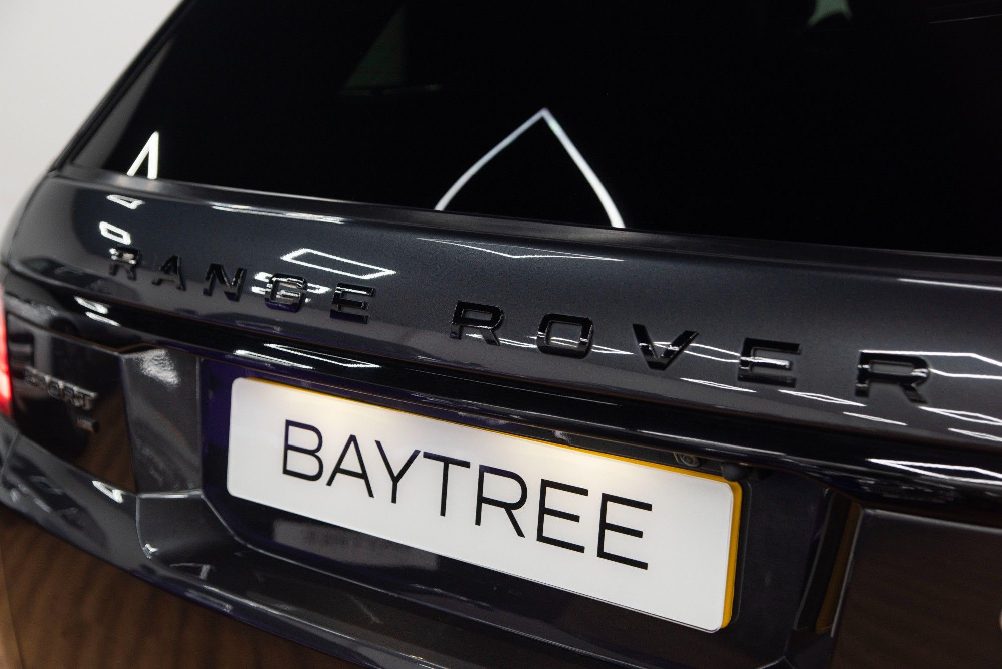 USED 2022 55 LAND ROVER RANGE ROVER SPORT 3.0 D300 MHEV HSE Dynamic Black  