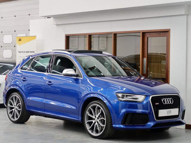 View our AUDI RS Q3