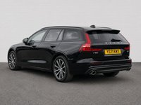USED 2022 71 VOLVO V60 2.0 B3 MHEV Momentum Estate 5dr Petrol Hybrid DCT Auto Euro 6 (s/s) (163 ps) SAT NAV, HEATED SEATS, REAR CAMERA