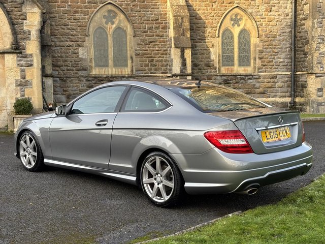 2015 Mercedes-Benz C-Class 1.6L Amg Sport Edition 2dr - Photo 4