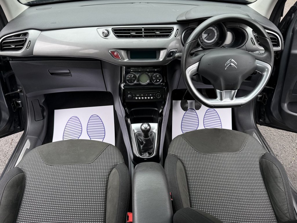 USED 2015 15 CITROEN C3 1.2 PureTech Exclusive Hatchback 5dr Petrol Manual Euro 6 (s/s) (110 ps) AUX, AIR CON, LOW MILEAGE