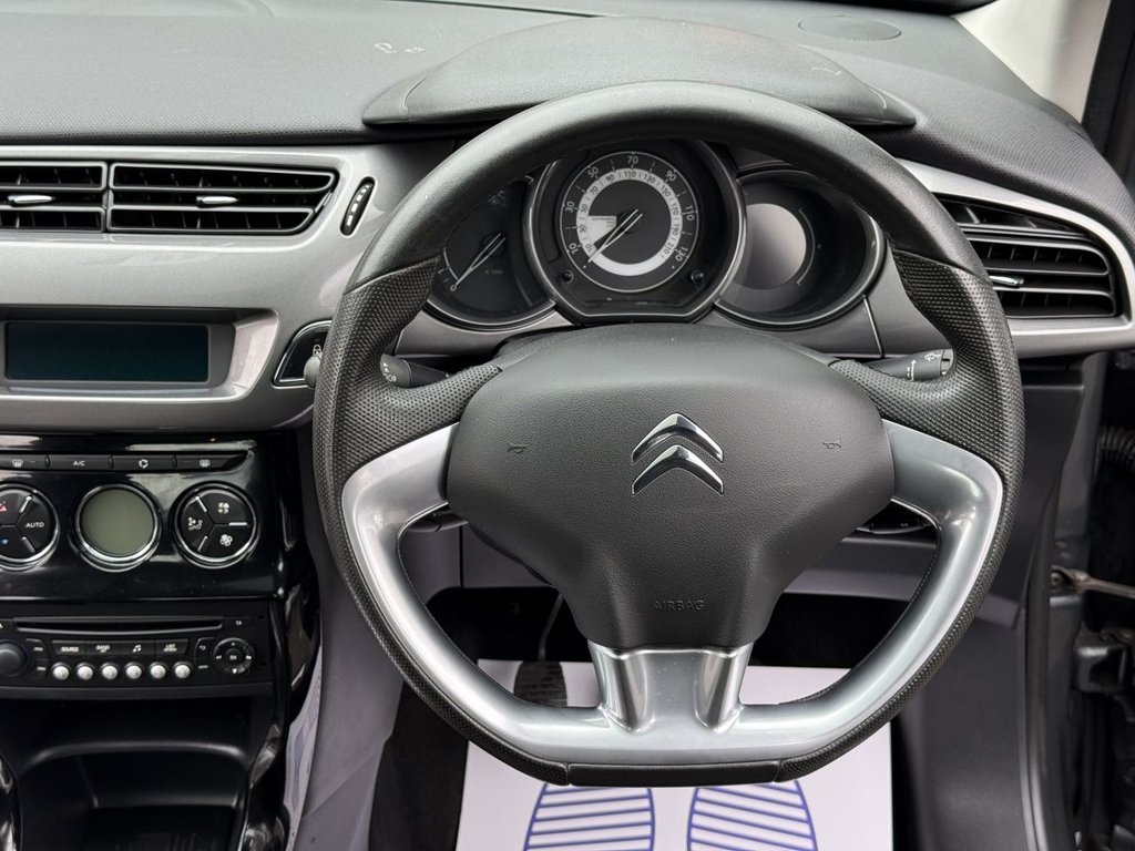 USED 2015 15 CITROEN C3 1.2 PureTech Exclusive Hatchback 5dr Petrol Manual Euro 6 (s/s) (110 ps) AUX, AIR CON, LOW MILEAGE