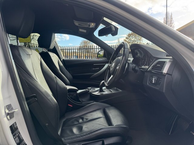 2016 BMW 3 Series 2L M Sport 5dr - Photo 10