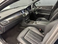 USED 2012 M MERCEDES-BENZ CLS CLASS 3.0 CLS350 CDI V6 BlueEfficiency Sport Coupe 4dr Diesel G-Tronic+ Euro 5 (265 ps) ****LOW MILEAGE****