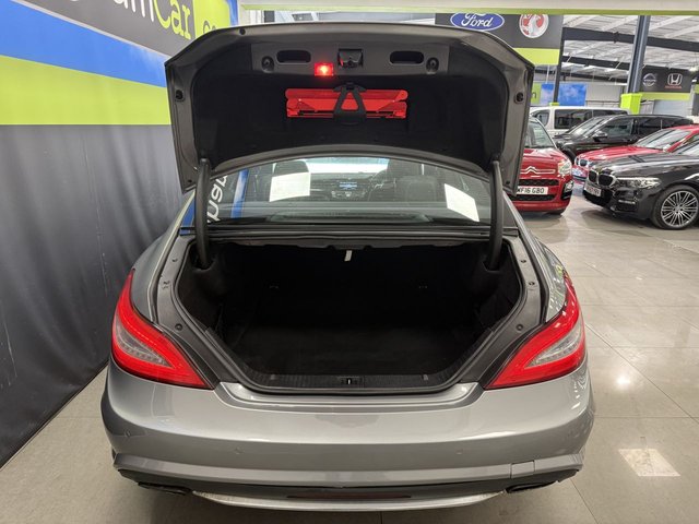 2012 Mercedes-Benz Cls Class 3L Sport 4dr - Photo 11