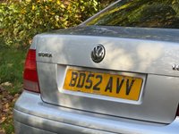 USED 2002 52 VOLKSWAGEN BORA 1.6 SE Saloon 4dr Petrol Manual (170 g/km, 105 bhp) 