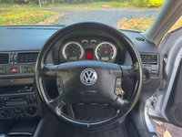 USED 2002 52 VOLKSWAGEN BORA 1.6 SE Saloon 4dr Petrol Manual (170 g/km, 105 bhp) 