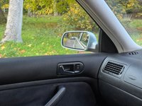 USED 2002 52 VOLKSWAGEN BORA 1.6 SE Saloon 4dr Petrol Manual (170 g/km, 105 bhp) 
