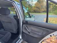 USED 2002 52 VOLKSWAGEN BORA 1.6 SE Saloon 4dr Petrol Manual (170 g/km, 105 bhp) 