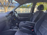 USED 2002 52 VOLKSWAGEN BORA 1.6 SE Saloon 4dr Petrol Manual (170 g/km, 105 bhp) 