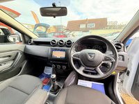 USED 2019 19 DACIA DUSTER 1.6 SCe Comfort SUV 5dr Petrol Manual Euro 6 (s/s) (115 ps) Low Mileage with Sat Nav, rear camera and Alloys