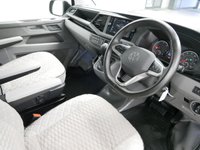 USED 2023 73 VOLKSWAGEN TRANSPORTER T32 2.0 BITDI 204 BHP SWB HIGHLINE DSG AUTO KOMBI  5 SEATS | SAT NAV | HIGH SPEC | DSG AUTO !
