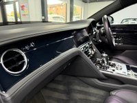 USED 2022 71 BENTLEY FLYING SPUR 4.0 V8 Auto 4WD Euro 6 4dr [City+Tour + Mulliner + Blackline + Carbon Pack] CARBON PACK + HUGE SPEC