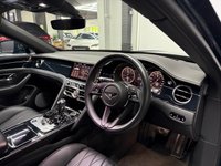 USED 2022 71 BENTLEY FLYING SPUR 4.0 V8 Auto 4WD Euro 6 4dr [City+Tour + Mulliner + Blackline + Carbon Pack] CARBON PACK + HUGE SPEC