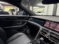 USED 2022 71 BENTLEY FLYING SPUR 4.0 V8 Auto 4WD Euro 6 4dr [City+Tour + Mulliner + Blackline + Carbon Pack] CARBON PACK + HUGE SPEC