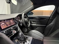 USED 2022 71 BENTLEY FLYING SPUR 4.0 V8 Auto 4WD Euro 6 4dr [City+Tour + Mulliner + Blackline + Carbon Pack] CARBON PACK + HUGE SPEC