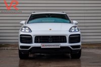 USED 2023 72 PORSCHE CAYENNE 3.0 V6 E-Hybrid 17.9kWh Platinum Edition SUV 5dr Petrol Plug-in Hybrid TiptronicS 4WD Euro 6 (s/s) (3.6kW Charger) (462 ps) VAT Qualifying + Adaptive Cruise + 360&ordm; Cam