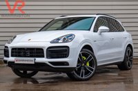 USED 2023 72 PORSCHE CAYENNE 3.0 V6 E-Hybrid 17.9kWh Platinum Edition SUV 5dr Petrol Plug-in Hybrid TiptronicS 4WD Euro 6 (s/s) (3.6kW Charger) (462 ps) VAT Qualifying + Adaptive Cruise + 360&ordm; Cam