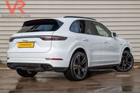 USED 2023 72 PORSCHE CAYENNE 3.0 V6 E-Hybrid 17.9kWh Platinum Edition SUV 5dr Petrol Plug-in Hybrid TiptronicS 4WD Euro 6 (s/s) (3.6kW Charger) (462 ps) VAT Qualifying + Adaptive Cruise + 360&ordm; Cam