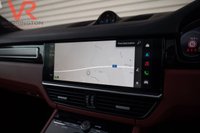 USED 2023 72 PORSCHE CAYENNE 3.0 V6 E-Hybrid 17.9kWh Platinum Edition SUV 5dr Petrol Plug-in Hybrid TiptronicS 4WD Euro 6 (s/s) (3.6kW Charger) (462 ps) VAT Qualifying + Adaptive Cruise + 360&ordm; Cam