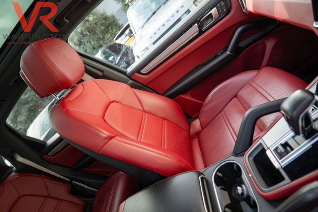 2023 PORSCHE CAYENNE - Photo 4