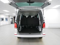 USED 2021 21 VOLKSWAGEN TRANSPORTER T32 2.0 TDI 150 BHP SWB HIGHLINE KOMBI 6 SEATER ( NO VAT ) 6 SEATER | ELECTRIC DOORS | HIGHLINE | NO VAT !