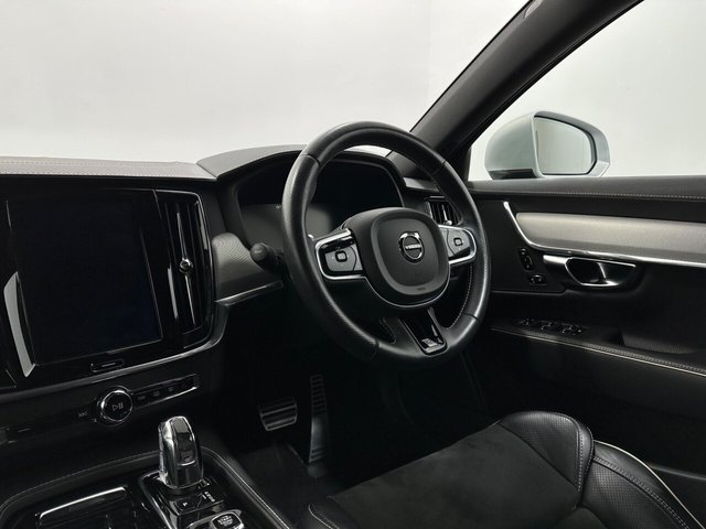 2019 Volvo S90 - Photo 11