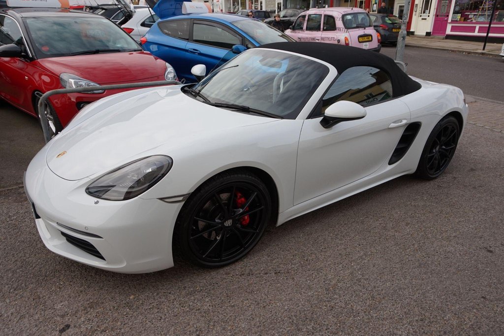 USED 2020 20 PORSCHE 718 BOXSTER 2.0T PDK Euro 6 (s/s) 2dr HIGH SPEC/JUST ARRIVED!!!