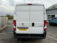USED 2021 21 PEUGEOT BOXER 2.2 BlueHDi 335 Professional Panel Van 5dr Diesel Manual L3 H2 Euro 6 (s/s) (140 ps) This 2021 Peugeot Boxer presents an exceptional opportunity with its single owner and remarkably low mileage of just 57,398 miles for its age. This 2.2 BlueHDi 335 Professional L3 H2 Euro 6 panel van is powered by an efficient 2.2 litre diesel engine, meeting Euro 6 emission standards. It comes equipped with a Touch Screen Navigation Pack featuring Bluetooth connectivity, rear parking sensors for enhanced manoeuvrability, and manual air conditioning for the cab area.