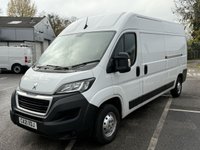 USED 2021 21 PEUGEOT BOXER 2.2 BlueHDi 335 Professional Panel Van 5dr Diesel Manual L3 H2 Euro 6 (s/s) (140 ps) This 2021 Peugeot Boxer presents an exceptional opportunity with its single owner and remarkably low mileage of just 57,398 miles for its age. This 2.2 BlueHDi 335 Professional L3 H2 Euro 6 panel van is powered by an efficient 2.2 litre diesel engine, meeting Euro 6 emission standards. It comes equipped with a Touch Screen Navigation Pack featuring Bluetooth connectivity, rear parking sensors for enhanced manoeuvrability, and manual air conditioning for the cab area.