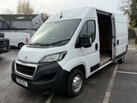 USED 2021 21 PEUGEOT BOXER 2.2 BlueHDi 335 Professional Panel Van 5dr Diesel Manual L3 H2 Euro 6 (s/s) (140 ps) This 2021 Peugeot Boxer presents an exceptional opportunity with its single owner and remarkably low mileage of just 57,398 miles for its age. This 2.2 BlueHDi 335 Professional L3 H2 Euro 6 panel van is powered by an efficient 2.2 litre diesel engine, meeting Euro 6 emission standards. It comes equipped with a Touch Screen Navigation Pack featuring Bluetooth connectivity, rear parking sensors for enhanced manoeuvrability, and manual air conditioning for the cab area.
