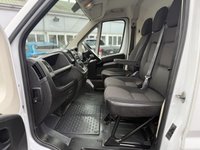 USED 2021 21 PEUGEOT BOXER 2.2 BlueHDi 335 Professional Panel Van 5dr Diesel Manual L3 H2 Euro 6 (s/s) (140 ps) This 2021 Peugeot Boxer presents an exceptional opportunity with its single owner and remarkably low mileage of just 57,398 miles for its age. This 2.2 BlueHDi 335 Professional L3 H2 Euro 6 panel van is powered by an efficient 2.2 litre diesel engine, meeting Euro 6 emission standards. It comes equipped with a Touch Screen Navigation Pack featuring Bluetooth connectivity, rear parking sensors for enhanced manoeuvrability, and manual air conditioning for the cab area.