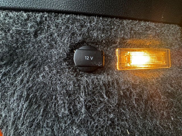 2012 Volkswagen Tiguan 2L S 5dr - Photo 9