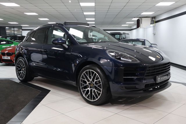 View our PORSCHE MACAN