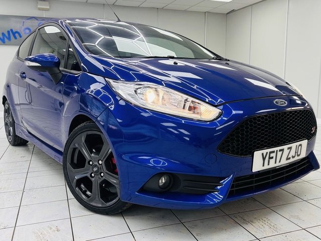 View our Ford Fiesta 1.6T EcoBoost ST-3 Hatchback 3dr Petrol Manual Euro 6 (182 ps)