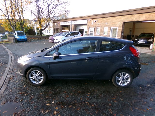 2014 FORD FIESTA 1.0T EcoBoost Zetec Hatchback 3dr Petrol Powershift Euro 5 (100 ps) - Photo 10