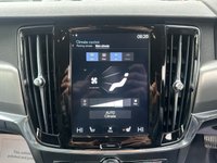 USED 2018 68 VOLVO V90 2.0 D4 Momentum Estate 5dr Diesel Auto Euro 6 (s/s) (190 ps) ** FINANCE ME WITH ZERO DEPOSIT **