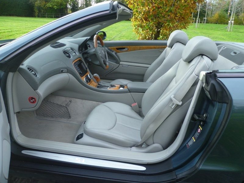 USED 2003 53 MERCEDES-BENZ SL 3.7 SL350 Convertible 2dr Petrol Automatic (281 g/km, 245 bhp) 