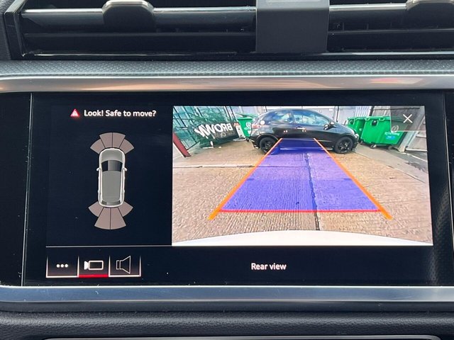 2020 AUDI Q3 1.5 TFSI CoD 35 S line S Tronic Euro 6 (s/s) 5dr - Photo 12