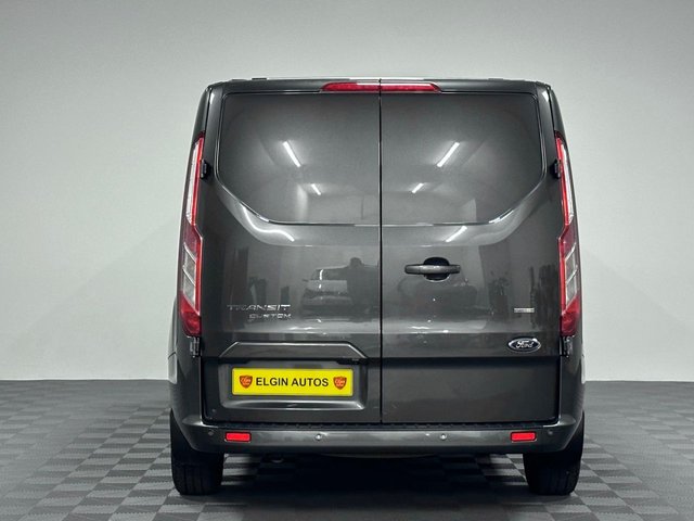 2018 Ford Transit Custom 2L Limited 5dr - Photo 7