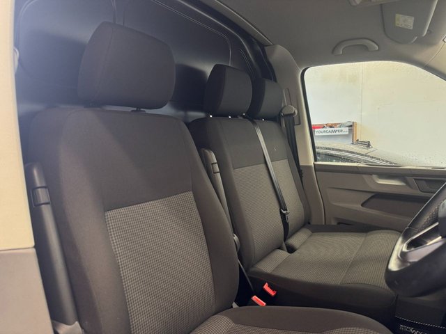 View our VOLKSWAGEN e-Transporter