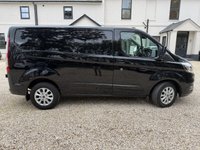 USED 2022 22 FORD TRANSIT CUSTOM 2.0 300 EcoBlue Limited Panel Van 5dr Diesel Manual L1 H1 Euro 6 (s/s) (130 ps) 1 OWNER FROM NEW SERVICE HIST