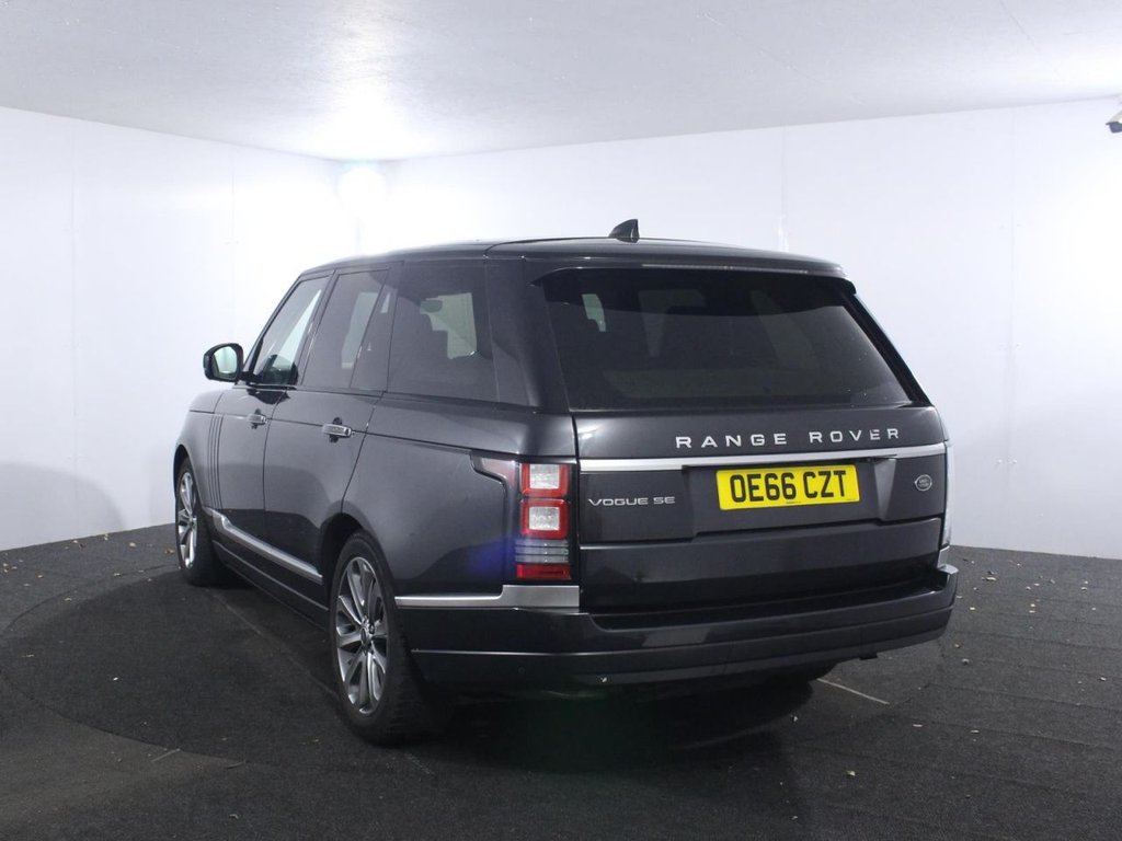 USED 2016 66 LAND ROVER RANGE ROVER 3.0 V6 Vogue SE SUV 5dr Petrol Auto 4WD Euro 6 (s/s) (340 ps) PANORAMIC SUNROOF - BLIS