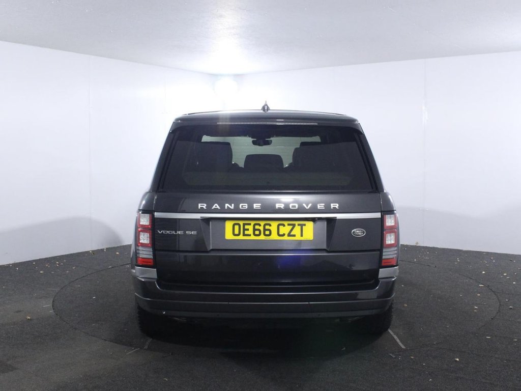 USED 2016 66 LAND ROVER RANGE ROVER 3.0 V6 Vogue SE SUV 5dr Petrol Auto 4WD Euro 6 (s/s) (340 ps) PANORAMIC SUNROOF - BLIS