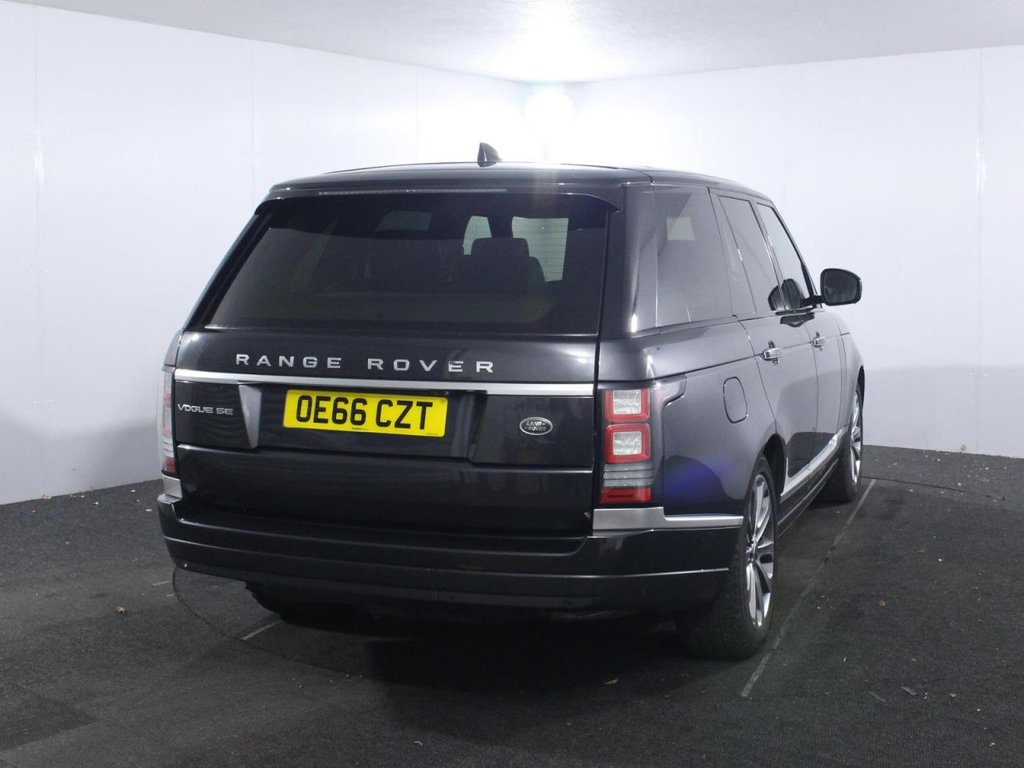 USED 2016 66 LAND ROVER RANGE ROVER 3.0 V6 Vogue SE SUV 5dr Petrol Auto 4WD Euro 6 (s/s) (340 ps) PANORAMIC SUNROOF - BLIS