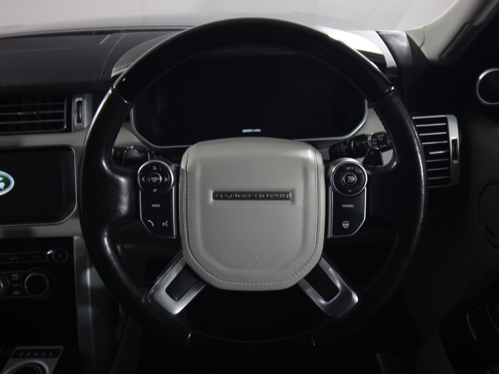 USED 2016 66 LAND ROVER RANGE ROVER 3.0 V6 Vogue SE SUV 5dr Petrol Auto 4WD Euro 6 (s/s) (340 ps) PANORAMIC SUNROOF - BLIS