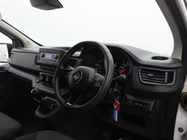 2022 Renault Trafic 2L Business 3dr - Photo 12
