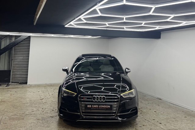 2015 AUDI S3 2015 2.0 TFSI Saloon 4dr Petrol S Tronic quattro Euro 6 (s/s) (300 ps) - Photo 4
